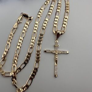 Crucifix and Chain gold plated Necklace 24” Fígaro Chain